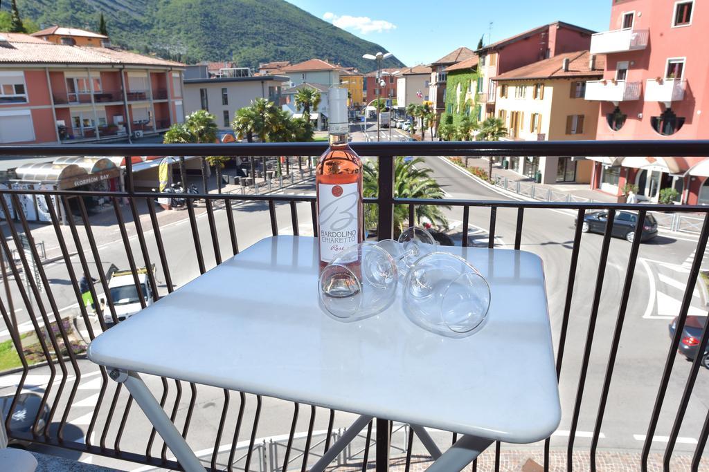 Casa Barcelli Sport & Family Apartments Torbole Sul Garda Exterior foto